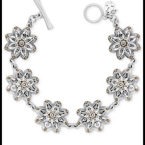 LUCKY 🍀 Brand Two-toned Floral star bracelet